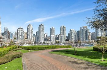 410 1869 Spyglass PL Vancouver, Vancouver Apartments for sale, MLS® R2990653