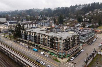 411 2525 Clarke ST Port Moody, Port Moody Apartments for sale, MLS® R3000212