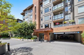 412 1679 Lloyd AVE North Vancouver, North Vancouver Apartments for sale, MLS® R3024049