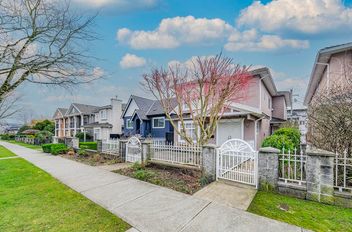4130 Pandora ST Burnaby, Burnaby Apartments for sale, MLS® R3009020