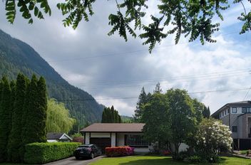 420 Bear AVE Harrison Hot Springs, Harrison Hot Springs Apartments for sale, MLS® R3002772