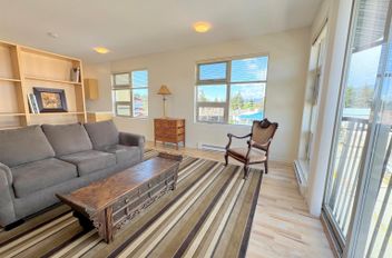 421 5604 Inlet AVE Sechelt, Sechelt Apartments for sale, MLS® R3002537
