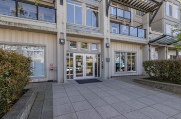 430 15380 102a AVE Surrey, Surrey Apartments for sale, MLS® R2993986