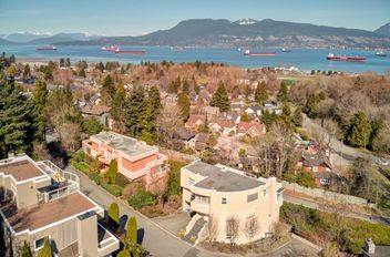 4322 West Point PL Vancouver, Vancouver Apartments for sale, MLS® R3011157