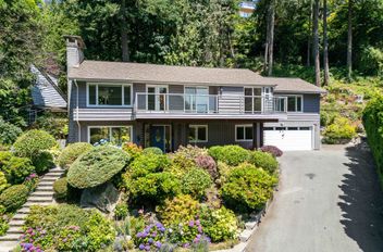 4425 Keith RD West Vancouver, West Vancouver Apartments for sale, MLS® R3025854