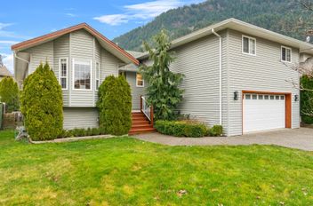 452 Naismith AVE Harrison Hot Springs, Harrison Hot Springs Apartments for sale, MLS® R2975007