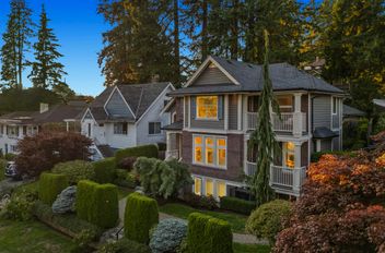 452 Tempe Crescent North Vancouver, North Vancouver Apartments for sale, MLS® R3080507