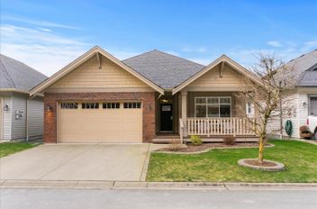 45823 S Foxridge Crescent Chilliwack, Chilliwack Apartments for sale, MLS® R2962192