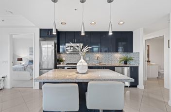 502 172 Victory Ship Way North Vancouver, North Vancouver Apartments for sale, MLS® R3069832