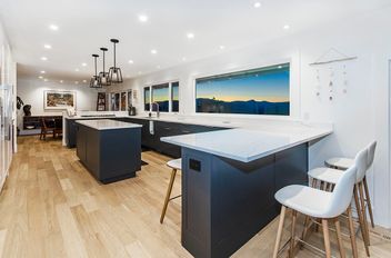 5237 Timberfeild RD West Vancouver, West Vancouver Apartments for sale, MLS® R3077110