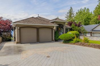 5268 Goldspring PL Chilliwack, Chilliwack Apartments for sale, MLS® R3013383