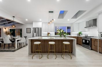 531 Greenway AVE North Vancouver, North Vancouver Apartments for sale, MLS® R3063471