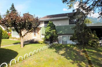 547 Hemlock AVE Hope, Hope Apartments for sale, MLS® R2983143