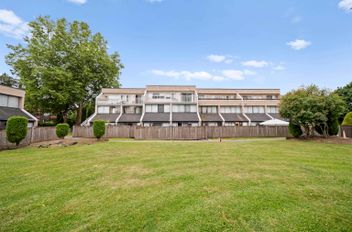 55 17708 60 AVE Surrey, Surrey Apartments for sale, MLS® R3023445