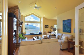 5870 Skookumchuk RD Sechelt, Sechelt Apartments for sale, MLS® R2907472