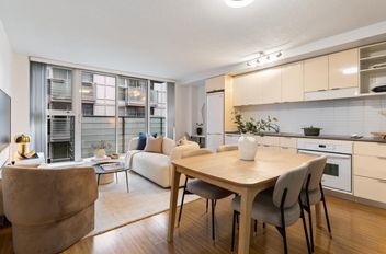 603 168 Powell ST Vancouver, Vancouver Apartments for sale, MLS® R3004474
