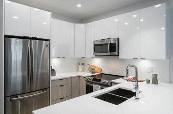 605 13458 95 AVE Surrey, Surrey Apartments for sale, MLS® R2955781