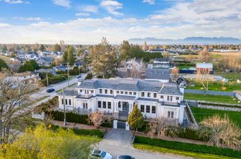 6079 Monteith RD Richmond, Richmond Apartments for sale, MLS® R2966203