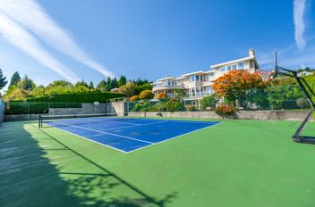 620 Knockmaroon RD West Vancouver, West Vancouver Apartments for sale, MLS® R3056913