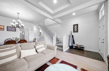6313 167b ST Surrey, Surrey Apartments for sale, MLS® R3002039