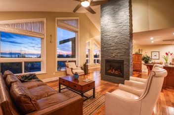 6327 Baillie RD Sechelt, Sechelt Apartments for sale, MLS® R2994652