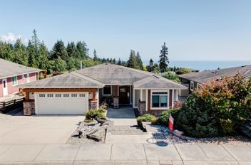 6338 Baillie RD Sechelt, Sechelt Apartments for sale, MLS® R2991690