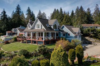 6373 N Gale AVE Sechelt, Sechelt Apartments for sale, MLS® R2978050