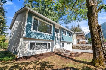 63797 Beech AVE Hope, Hope Apartments for sale, MLS® R2988883