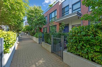 6426 Ash ST Vancouver, Vancouver Apartments for sale, MLS® R3029505