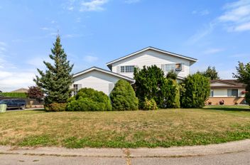 6442 Swanson ST Chilliwack, Chilliwack Apartments for sale, MLS® R3032775