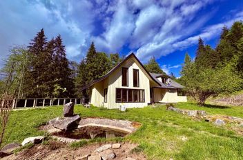 650a Dulcie RD Gambier Island, Gambier Island Apartments for sale, MLS® R3002973