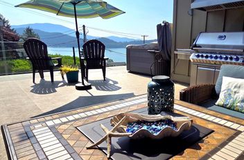 659-661 Gibsons Way Gibsons, Gibsons Apartments for sale, MLS® R3005241