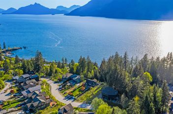 685 Copper DR Squamish, Squamish Apartments for sale, MLS® R3000749