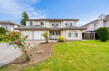 6928 127a ST Surrey, Surrey Apartments for sale, MLS® R3010380