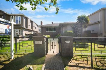 6978 Mckinnon ST Vancouver, Vancouver Apartments for sale, MLS® R3076006