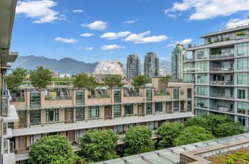 701 77 Walter Hardwick AVE Vancouver, Vancouver Apartments for sale, MLS® R3002015