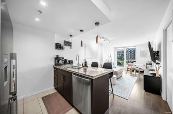 704 1887 Crowe ST Vancouver, Vancouver Apartments for sale, MLS® R3030424