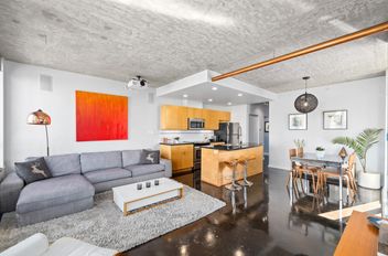 706 919 Station ST Vancouver, Vancouver Apartments for sale, MLS® R3000084