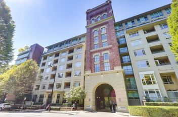 712 2799 Yew ST Vancouver, Vancouver Apartments for sale, MLS® R3077580