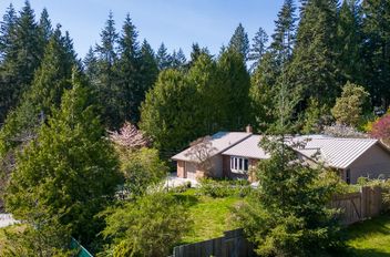8024 Southwood RD Halfmoon Bay, Halfmoon Bay Apartments for sale, MLS® R2994416