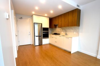806 13359 Old Yale RD Surrey, Surrey Apartments for sale, MLS® R2975329