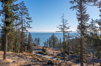 818 Mcintosh LN Bowen Island, Bowen Island Apartments for sale, MLS® R3004610