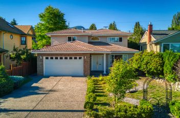 826 E 13th ST North Vancouver, North Vancouver Apartments for sale, MLS® R3079026