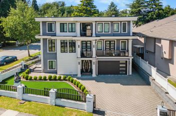 8671 Galway Crescent Surrey, Surrey Apartments for sale, MLS® R3011966