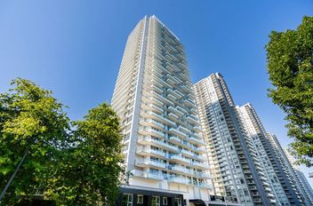 907 13778 100 AVE Surrey, Surrey Apartments for sale, MLS® R3031831