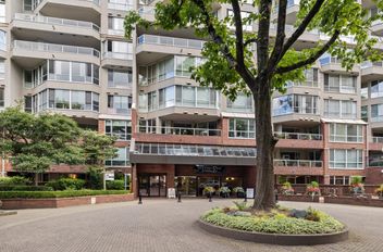 908 518 Moberly RD Vancouver, Vancouver Apartments for sale, MLS® R3068166