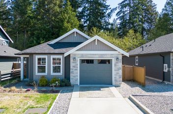 997 Goddard RD Gibsons, Gibsons Apartments for sale, MLS® R2989794