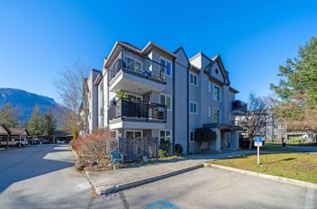 A308 40100 Willow Crescent Squamish, Squamish Apartments for sale, MLS® R2973272