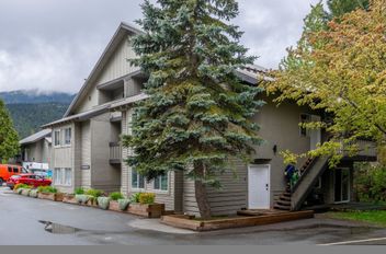B1 2230 Eva Lake RD Whistler, Whistler Apartments for sale, MLS® R3005922