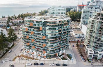 TH1 1439 George ST White Rock, White Rock Apartments for sale, MLS® R2987938